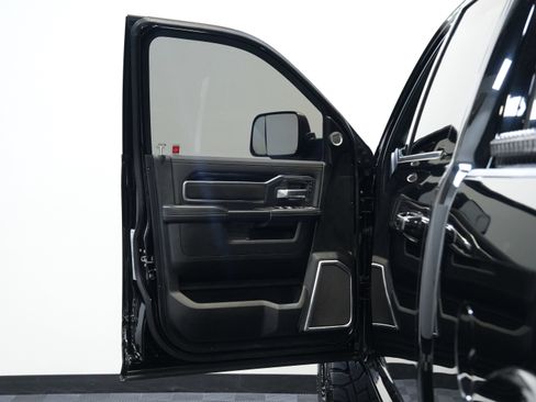 Used 2022 RAM 2500 Laramie AWD/4WD image 22