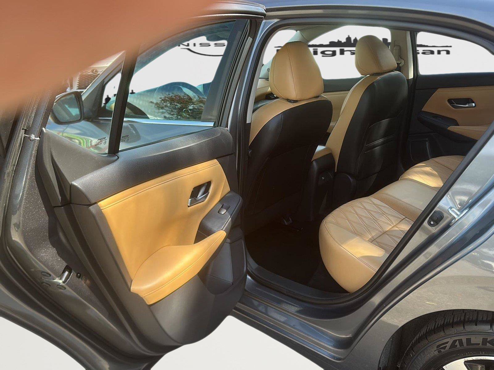 Used 2021 Nissan Sentra SV w/ SV Premium Package FWD image 13