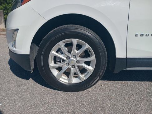 Used 2020 Chevrolet Equinox LT image 10