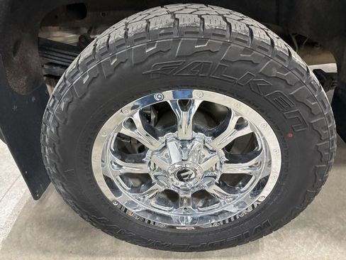 Used 2021 Chevrolet Silverado 2500 LTZ image 16