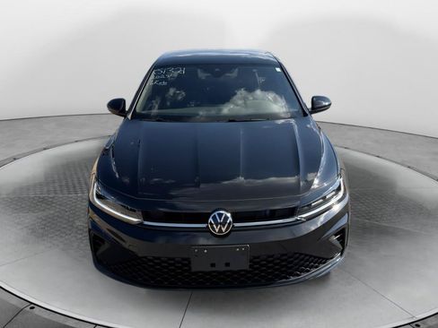 Used 2025 Volkswagen Jetta Sport FWD image 7