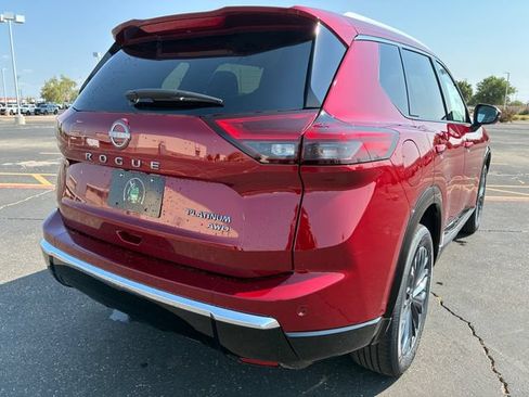 New 2026 Nissan Rogue Platinum w/ Platinum Premium Package AWD/4WD image 6