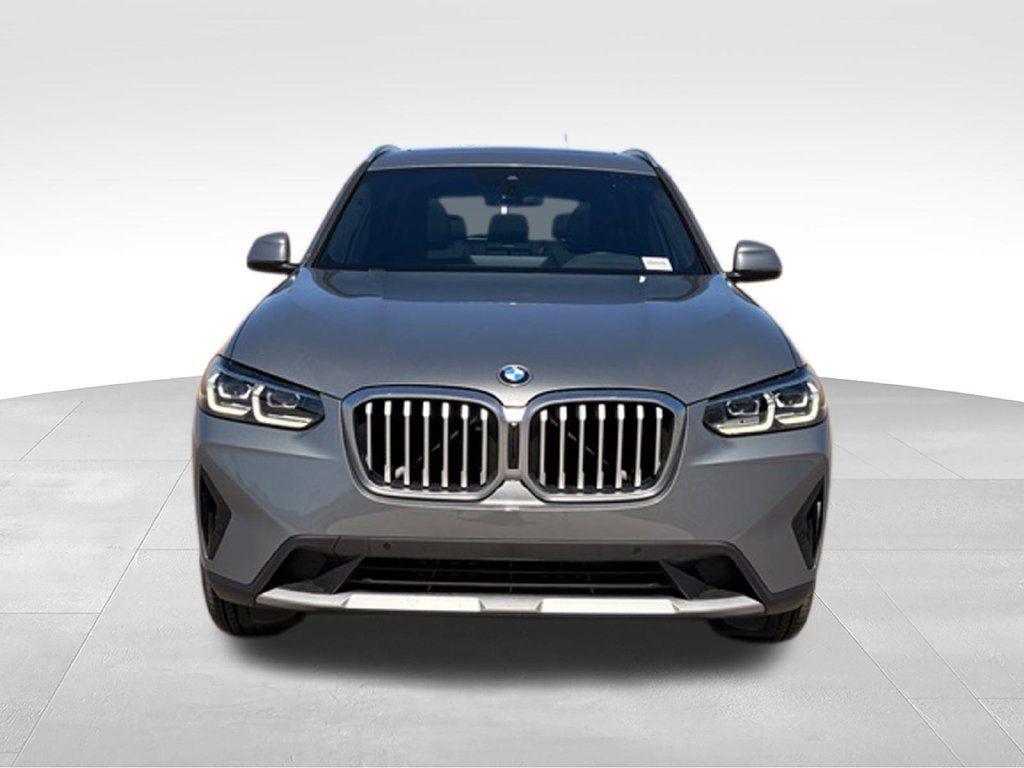 Used 2023 BMW X3 sDrive30i w/ Premium Package RWD image 4