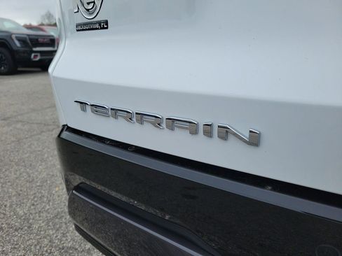 New 2026 GMC Terrain AT4 w/ Convenience Package III AWD/4WD image 9