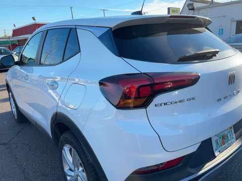 Used 2025 Buick Encore GX Preferred image 5