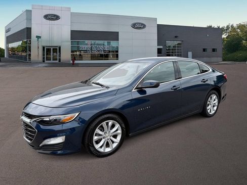 Used 2020 Chevrolet Malibu LT FWD image 1