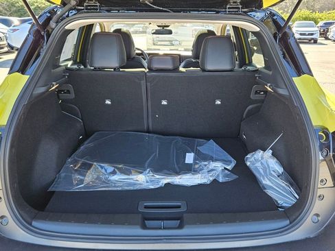 New 2026 Nissan Kicks SR w/ SR Premium Package image 11