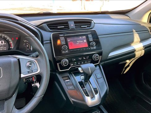 Used 2017 Honda CR-V LX image 7