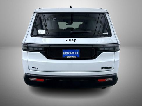 New 2026 Jeep Grand Wagoneer L Limited AWD/4WD image 6
