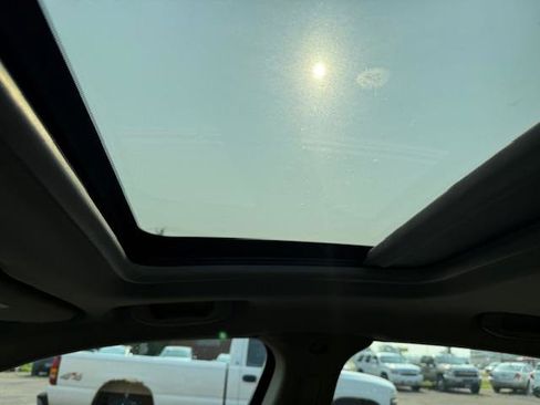 Used 2014 Chevrolet Impala LT w/ LT Sunroof Package image 23