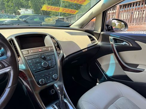 Used 2015 Buick Verano FWD image 12