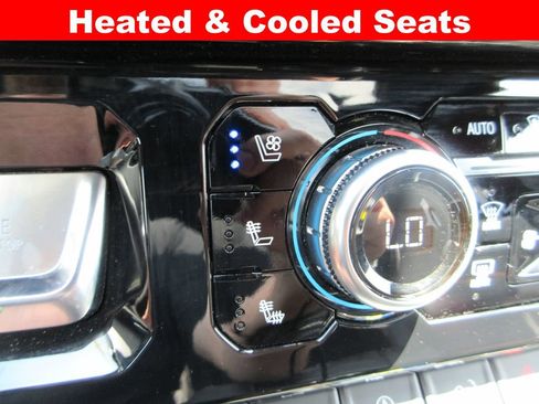 Certified 2024 GMC Sierra 1500 AT4 w/ Technology Package AWD/4WD image 19