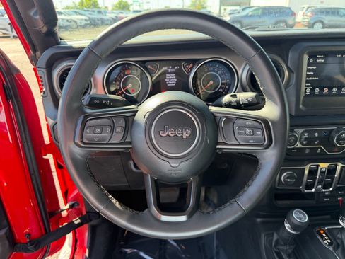 Used 2023 Jeep Wrangler Unlimited Sport AWD/4WD image 13