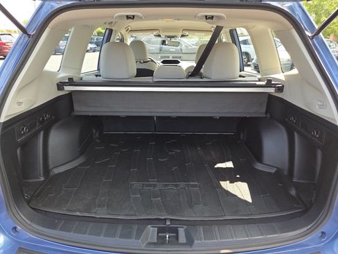 Used 2024 Subaru Forester AWD/4WD image 25