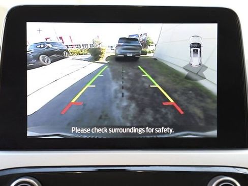 Used 2022 Ford Escape SE image 17