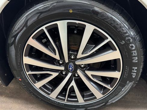Used 2019 Subaru Legacy 2.5i Premium AWD/4WD image 12