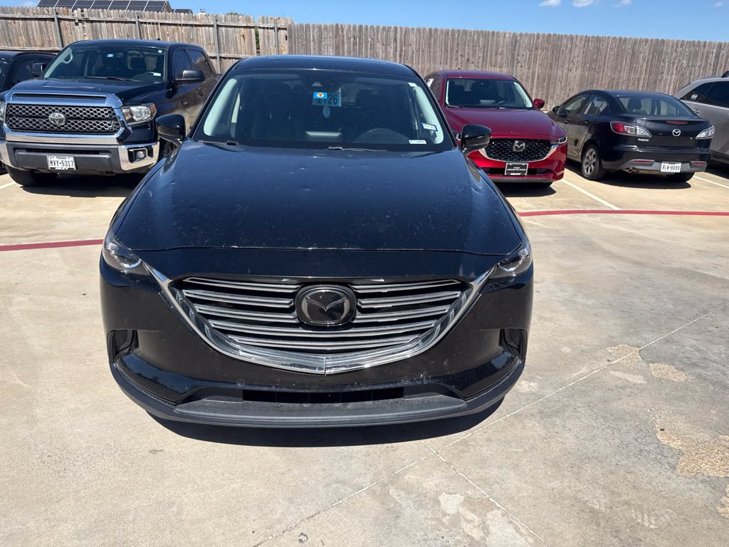 Used 2018 MAZDA CX-9 Touring w/ Touring Premium Package FWD image 2