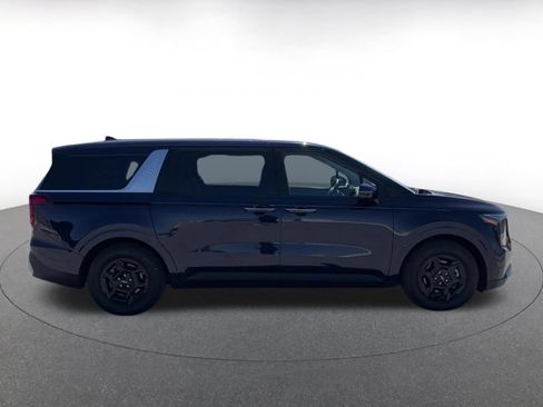 Used 2026 Kia Carnival FWD image 16