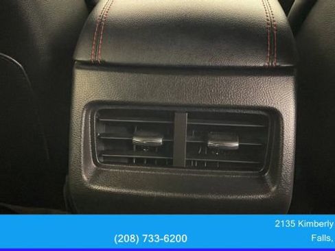 Used 2022 Ford Edge ST-Line w/ Cold Weather Package image 41