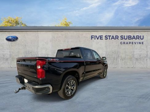 Used 2023 Chevrolet Silverado 1500 LT AWD/4WD image 8