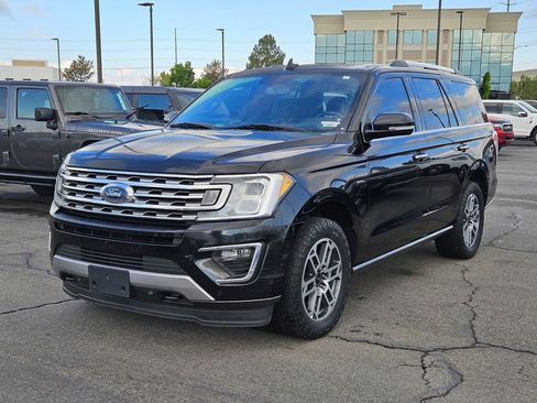 Used 2018 Ford Expedition Limited AWD/4WD image 10