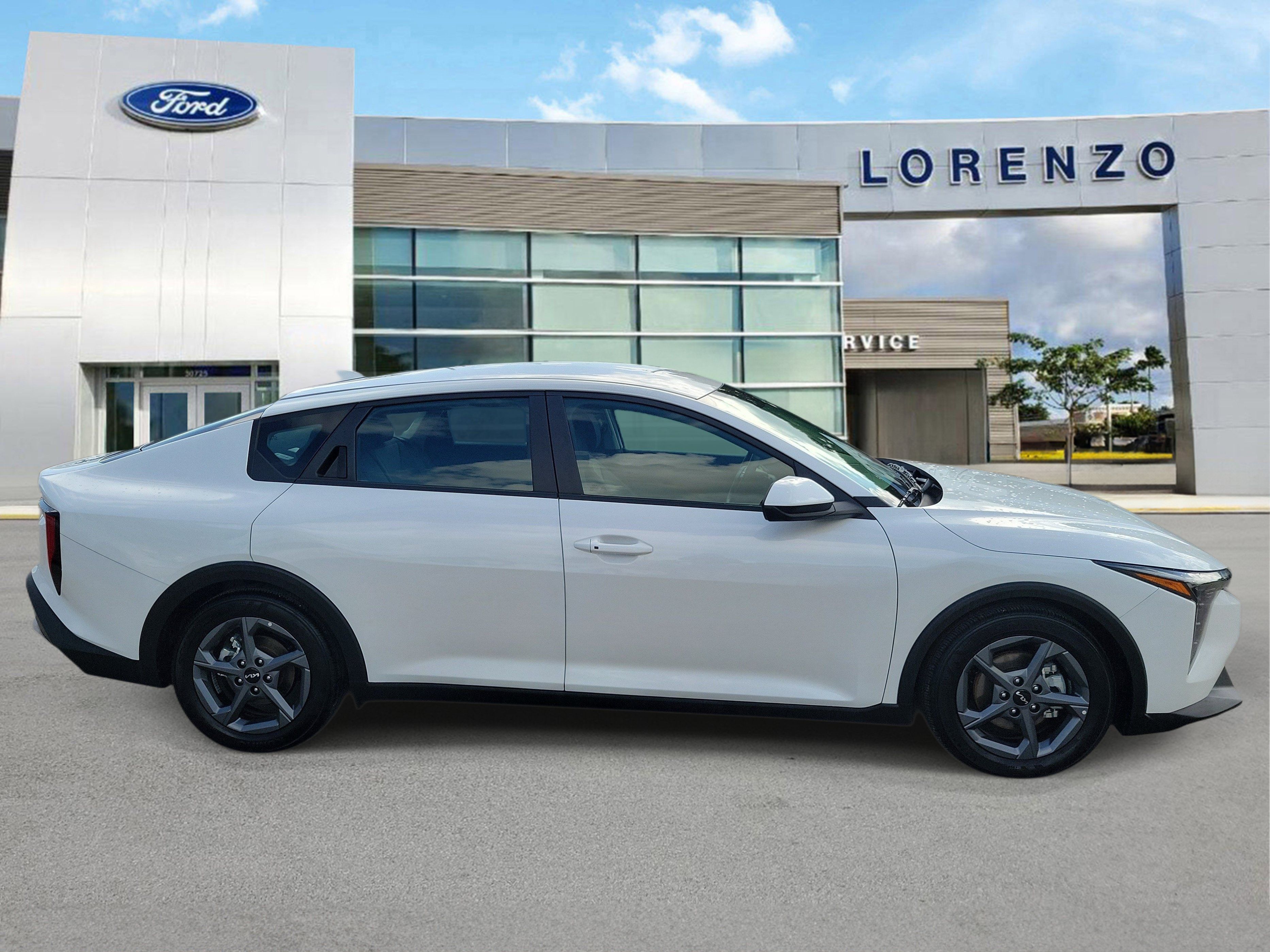 Used 2025 Kia K4 FWD image 4