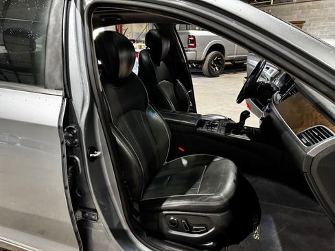 Used 2015 Hyundai Genesis 3.8 w/ Option Group 04 image 27