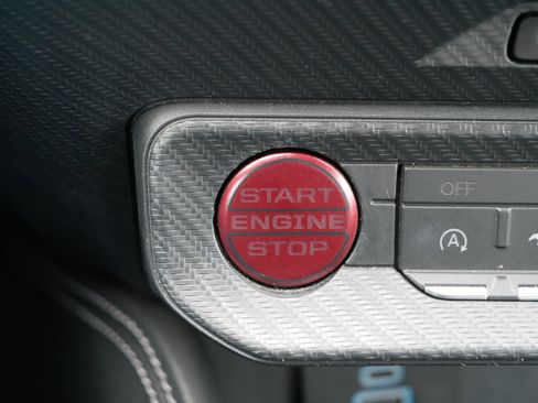 Used 2024 Ford Mustang Premium image 29