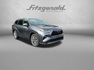 Used 2021 Toyota Highlander Platinum AWD/4WD 360° Tour