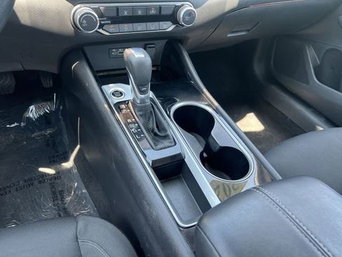 Used 2024 Nissan Altima 2.5 SV FWD image 23