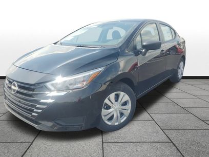New 2025 Nissan Versa S w/ Trunk Package