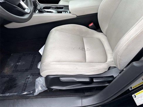 Used 2018 Honda Accord LX image 15