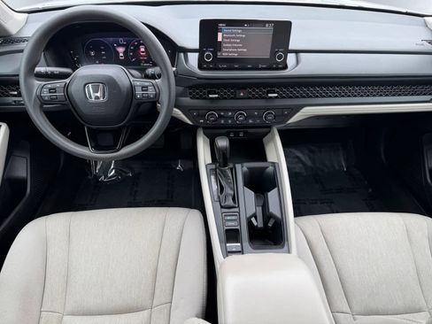 Used 2023 Honda Accord EX image 6