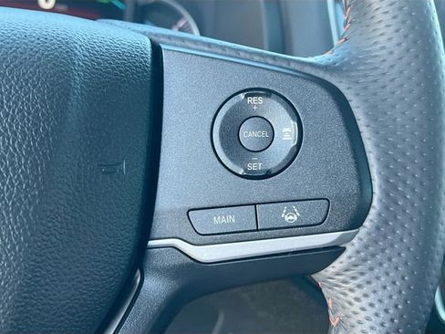 Used 2022 Honda Pilot TrailSport image 17