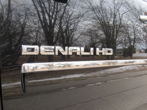 Used 2012 GMC Sierra 2500 Denali w/ Suspension Package, Off-Road image 3