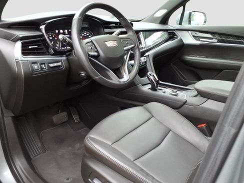 Certified 2023 Cadillac XT6 Premium Luxury w/ Technology Package AWD/4WD image 13