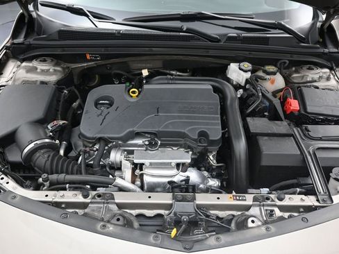 Used 2025 Chevrolet Malibu LS FWD image 12