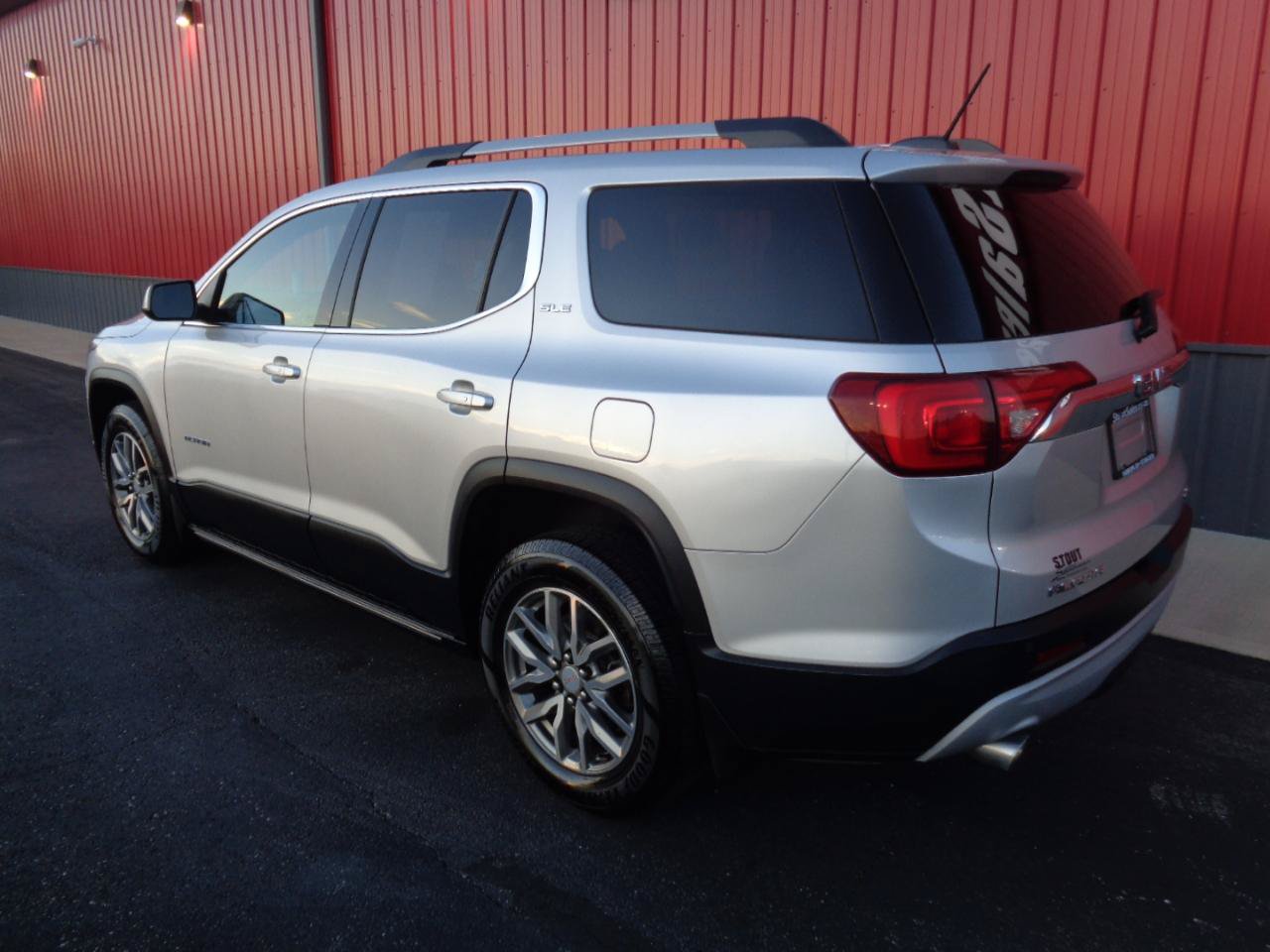 Used 2019 GMC Acadia SLE w/ GMC Pro Grade Package AWD/4WD image 7