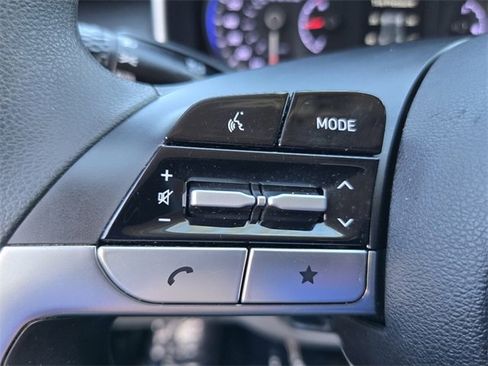 Certified 2022 Hyundai Tucson SEL w/ Winter Package image 24