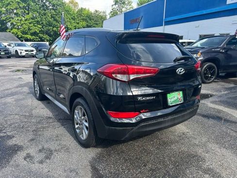 Used 2017 Hyundai Tucson SE AWD/4WD image 12