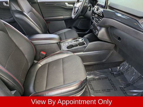 Used 2025 Ford Escape ST-Line FWD image 30