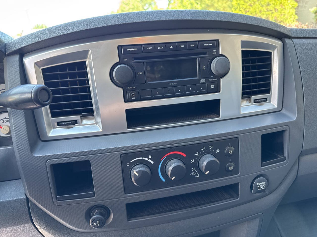 Used 2007 Dodge Ram 2500 Truck SLT AWD/4WD image 18