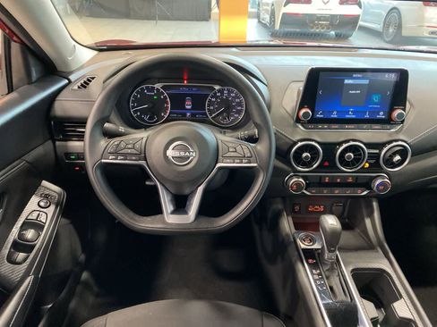 Used 2025 Nissan Sentra SV image 15