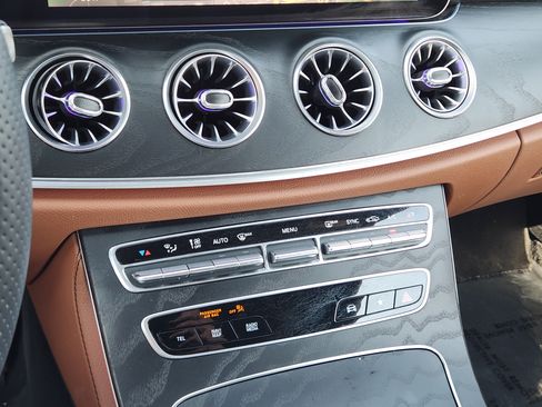 Used 2023 Mercedes-Benz E 450 Cabriolet image 27