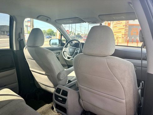 Used 2016 Honda Pilot EX image 30