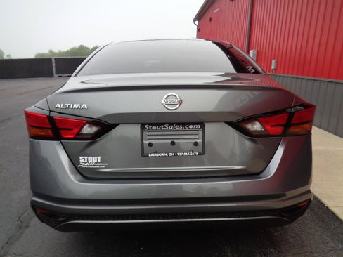 Used 2022 Nissan Altima 2.5 S FWD image 6