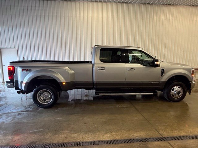 Used 2020 Ford F350 Lariat w/ Lariat Ultimate Package AWD/4WD image 3