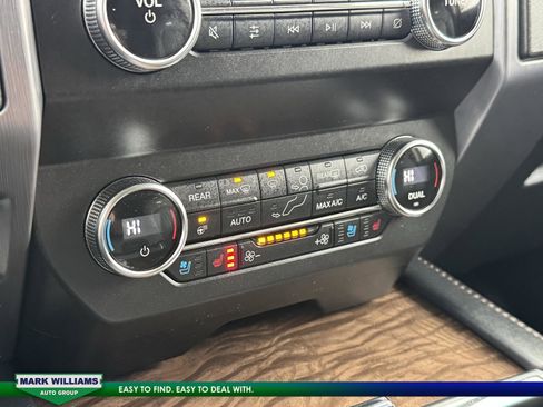 Used 2020 Ford Expedition Platinum image 25