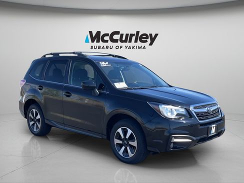 Used 2018 Subaru Forester 2.5i Limited AWD/4WD image 7