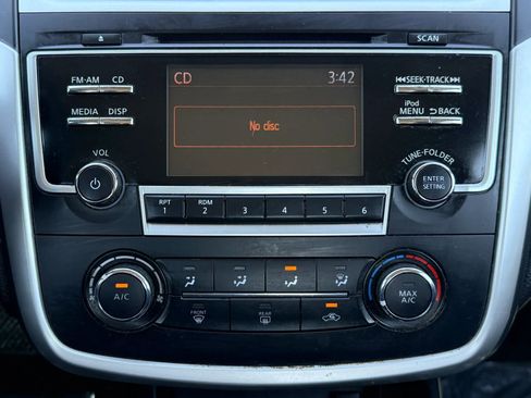 Used 2017 Nissan Altima 2.5 S w/ Power Driver Seat Package image 26